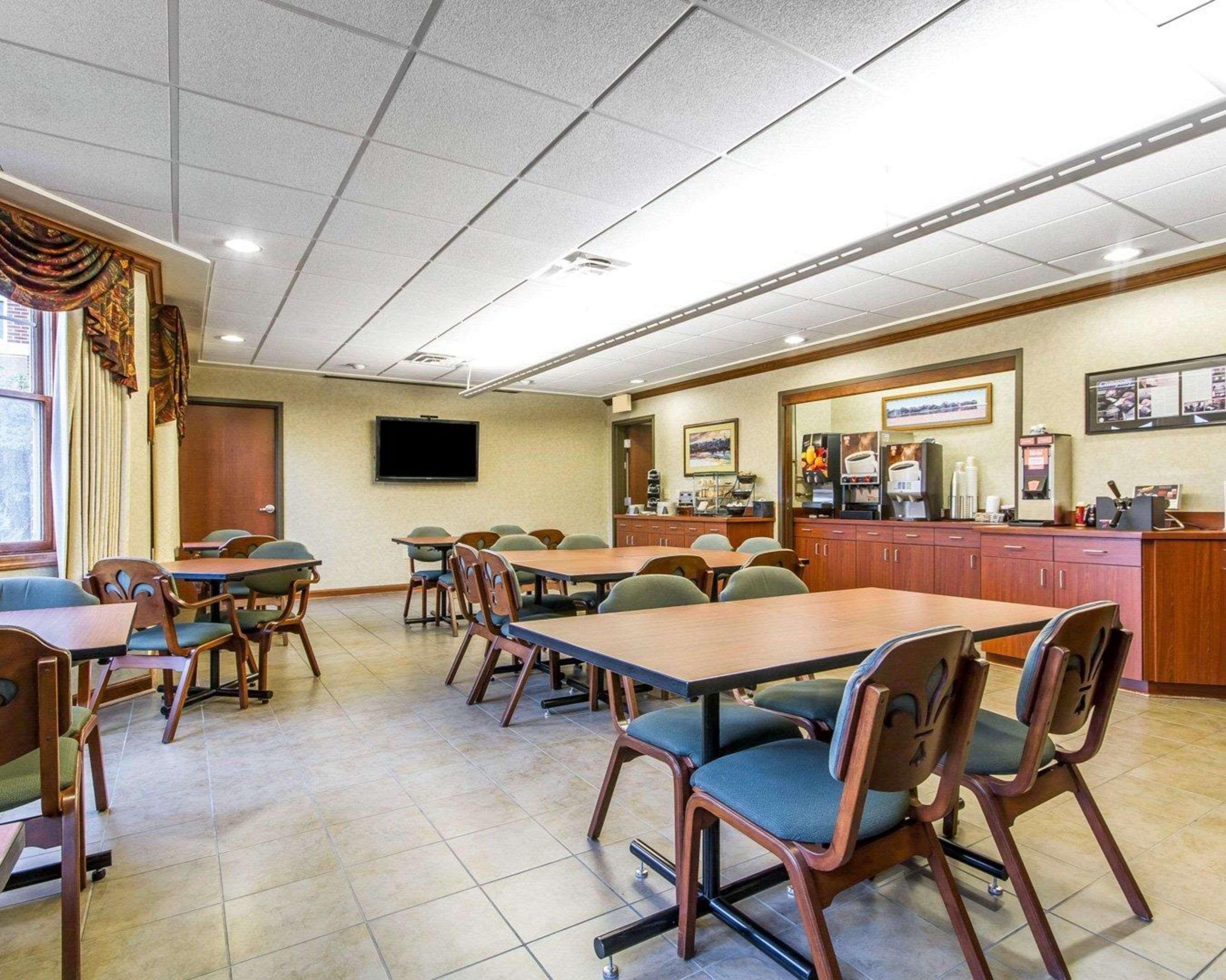 Kress Inn, Ascend Hotel Collection De Pere Экстерьер фото