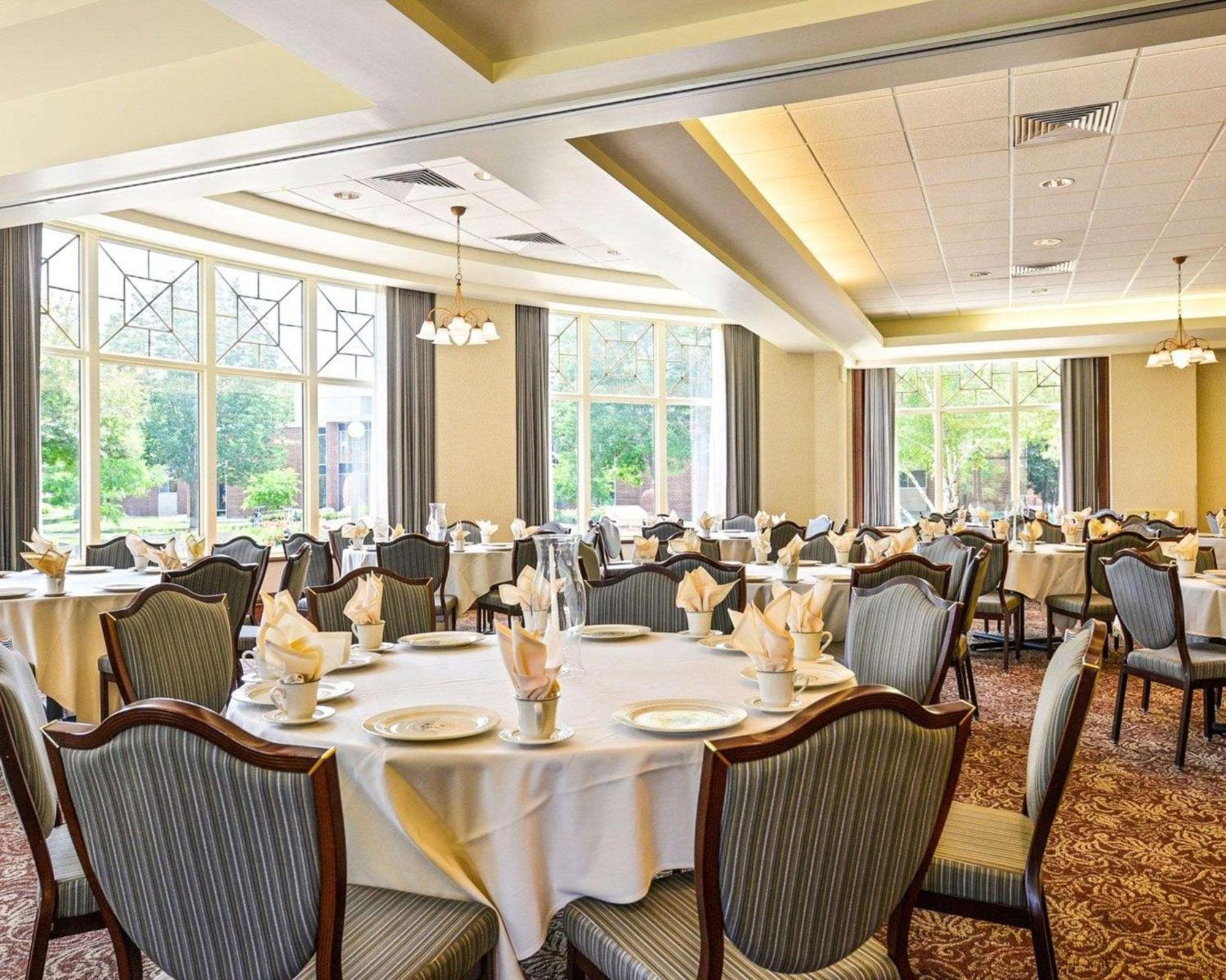 Kress Inn, Ascend Hotel Collection De Pere Экстерьер фото